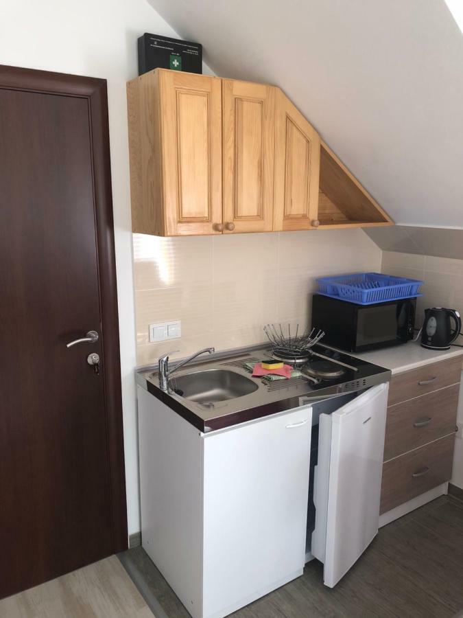 Apartment & Rooms Thomas コレニツァ エクステリア 写真